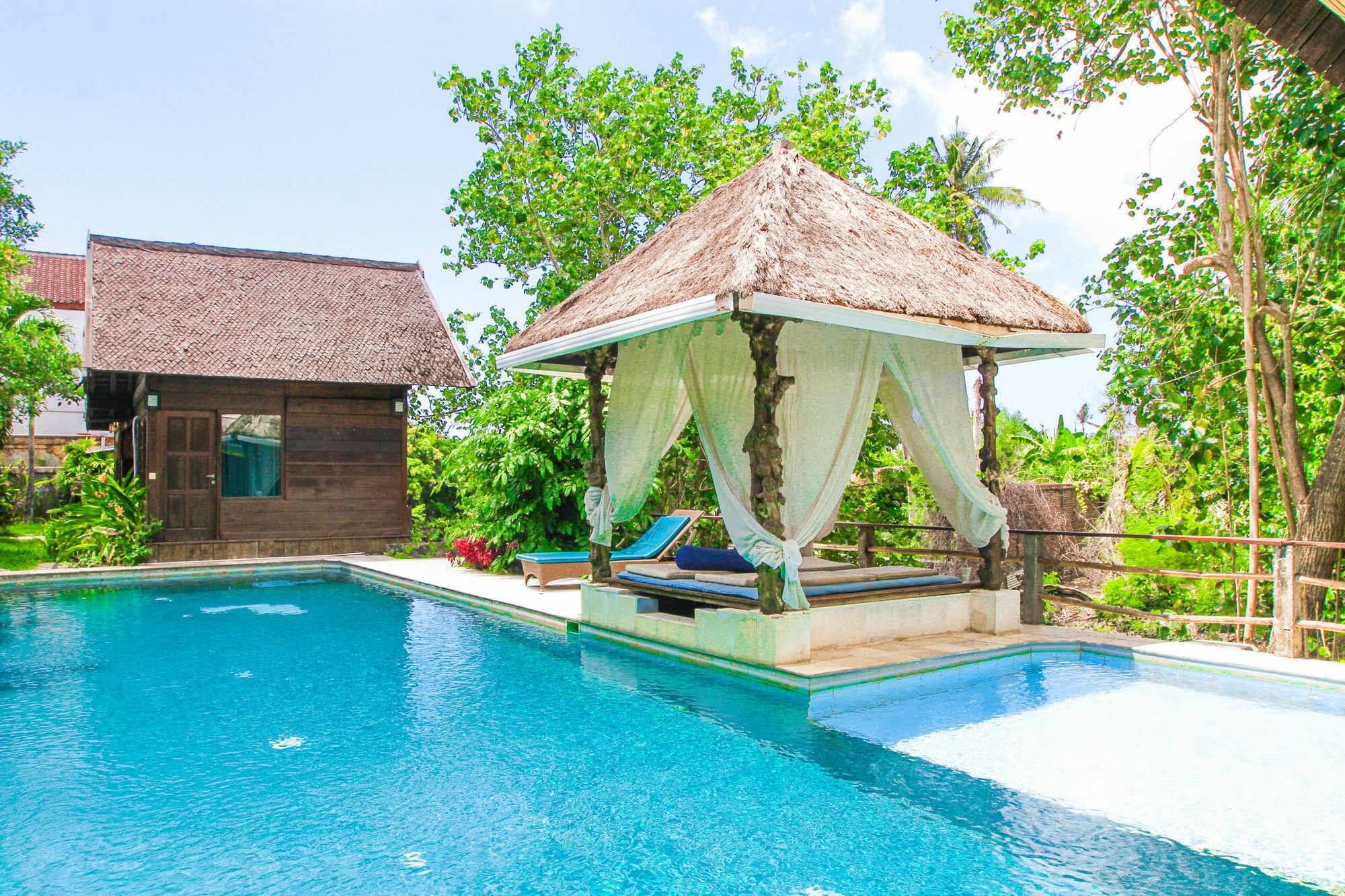 Easy Surf Dacha Hotell Canggu Eksteriør bilde